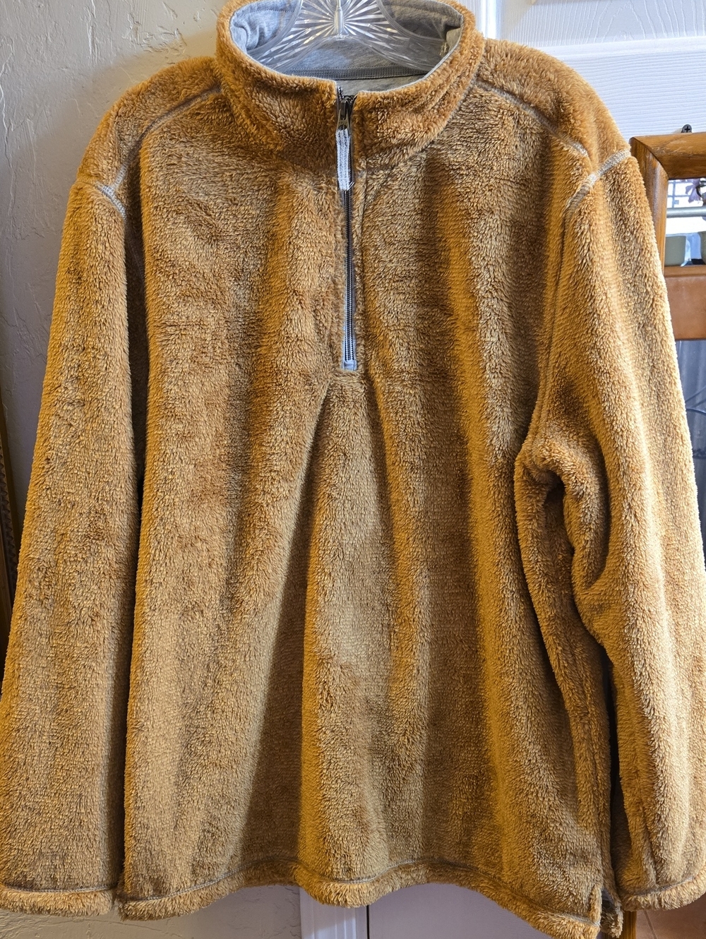 Pebble Pile True Grit 1/2 Zip Fuzzy Men's Pullover